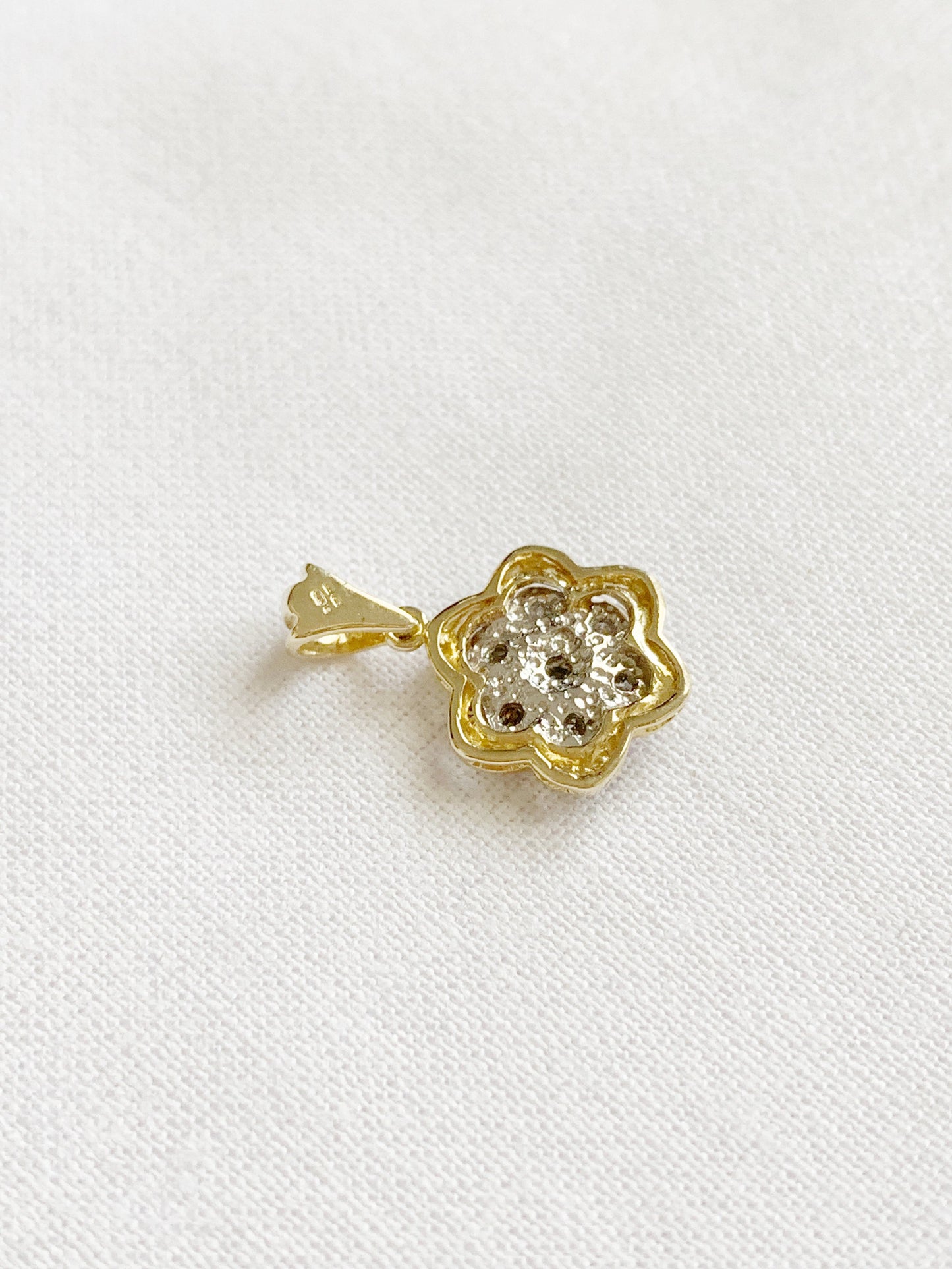 Vintage 9ct Gold and Diamond Flower Pendant