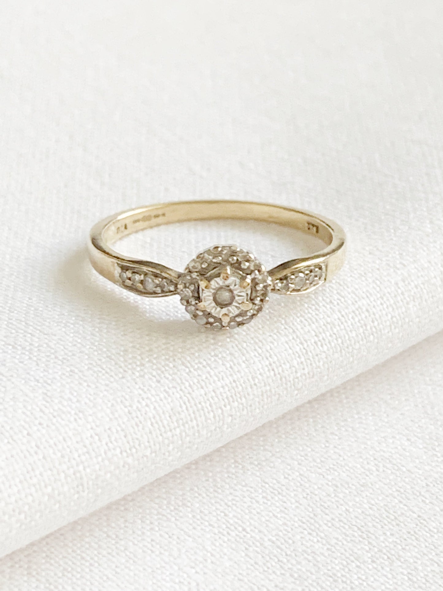 Vintage Art Deco Style 9ct Gold Diamond Engagement Ring
