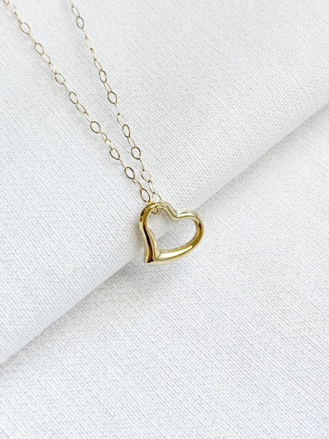 Vintage 9ct Gold Heart Pendant Necklace