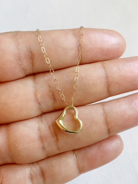 Vintage 9ct Gold Heart Pendant Necklace