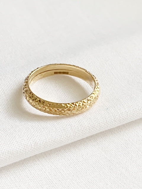 Vintage 9ct Gold Wide Band Ring