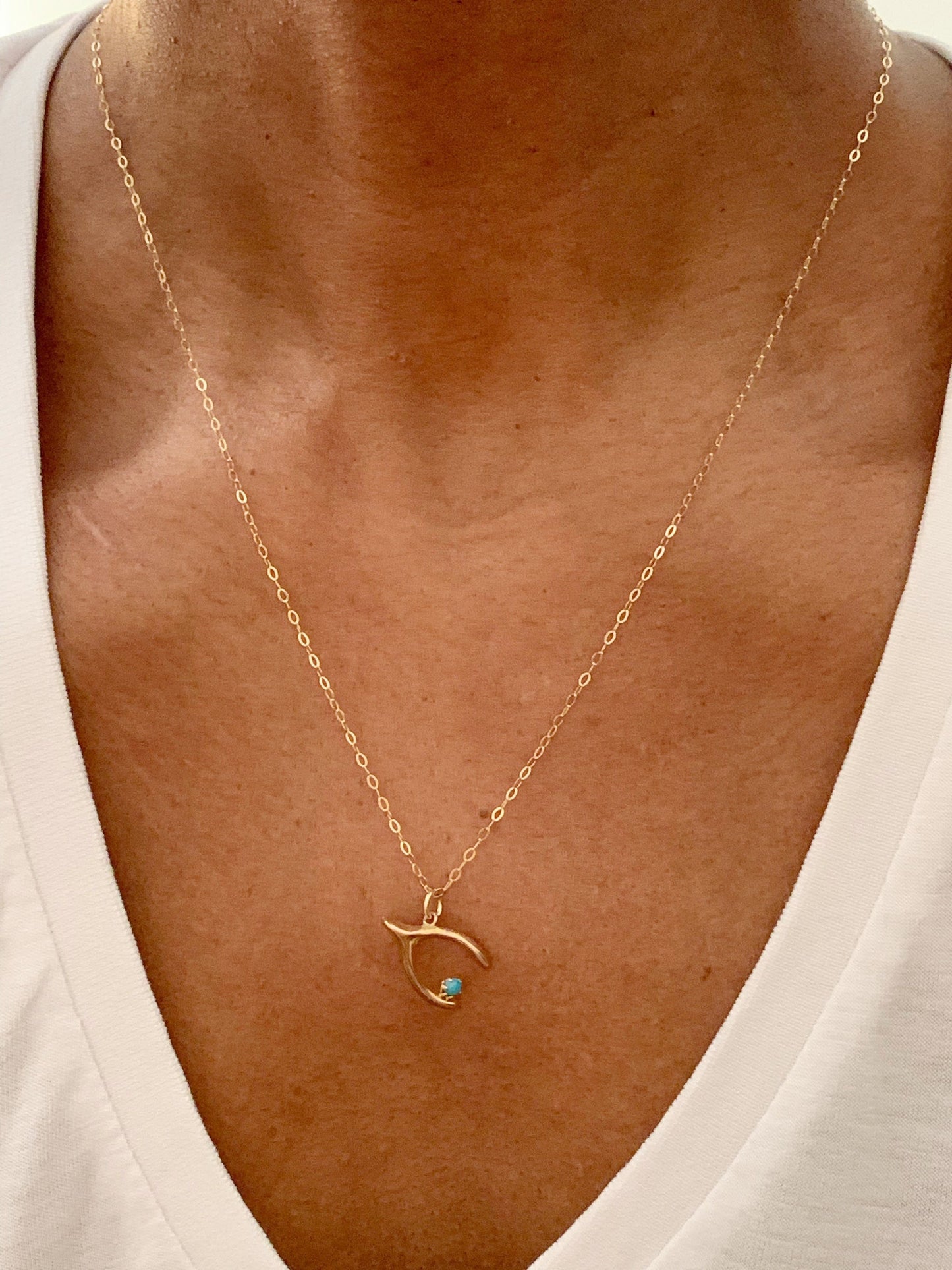Vintage 9ct Gold Antique Wishbone Necklace